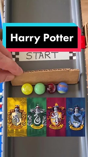Répondre à @pottermad1 New race new choices, which one is yours ? 😁 #billes #marbles #race #fyp #pourtoi #hogwarts #marblerace
