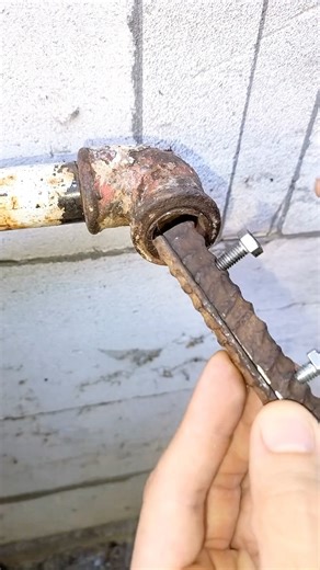 rusty pipe repair