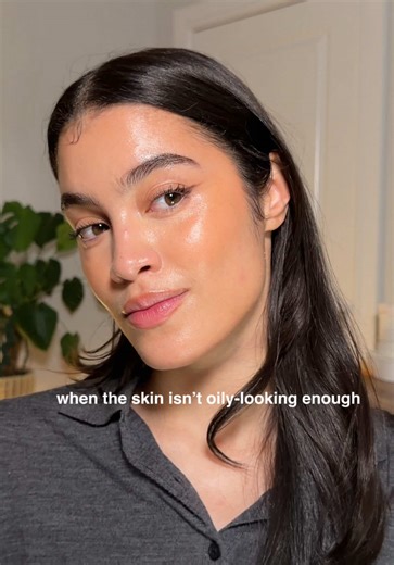 Top Skin Sprays for a Healthy Glow