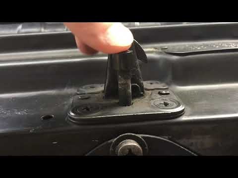 Mercedes 380sl 560sl 450sl slc hood stuck shut?