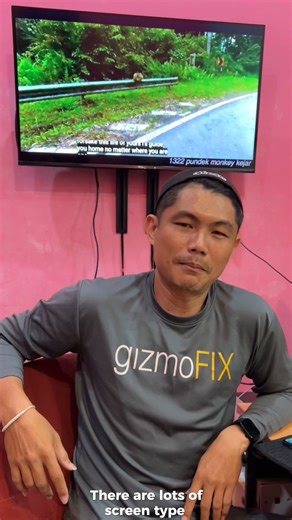 Can you tell which iPhone screen is original?