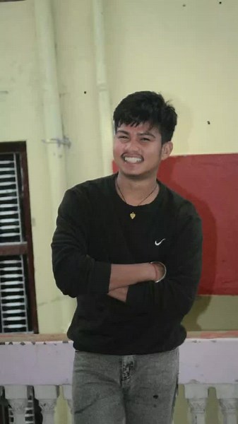 ignore it. 🥱 #lezel_69 #goodfriday #fypシ #smile