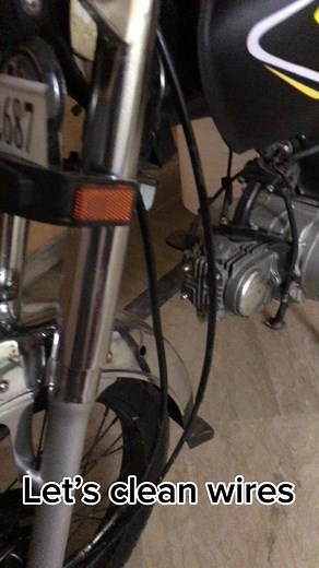 How to clean wires 🥰#unfreezmyaccout🙏 #trending #hondalovers #bikelover #pbx1group #hitme1k #foryoupage #viraltiktok #fyp #foryou #viral