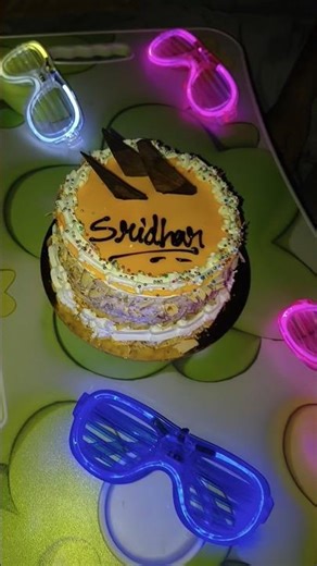 #ఏదో దూర గ్రహం alien లాగా అంటి ముట్టనంటూ #Birthday party beach style #