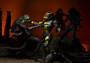 NECA Predator Series 11 (Wasp, Lost Predator, Thermal Dutch)