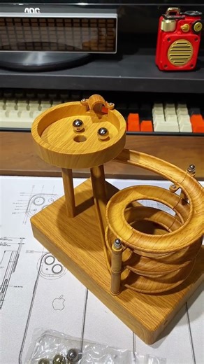 Perpetual motion machine figurine stress relief toy novelty #youtube