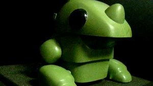 クチのへらない卓上怪獣ワギャン