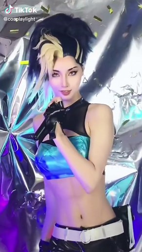 Akalilol Cosplay: KDA Akali in Action