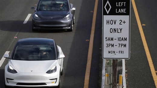 $490 fines begin: California's EV carpool decal program is officially over