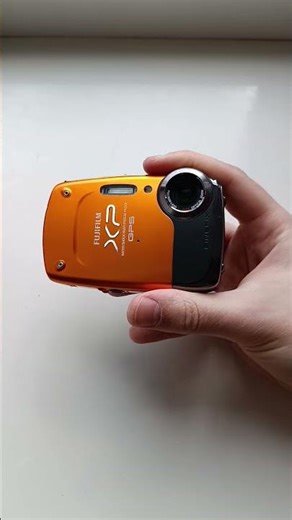🍊 Waterproof fun - Fujifilm FinePix XP50 compact digital camera #Y2K #2000s #Digicam