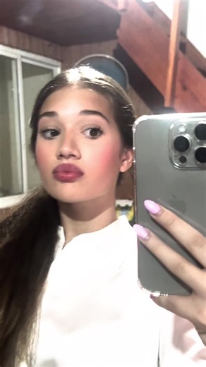 Exploring Modern Smartphone Features in Style