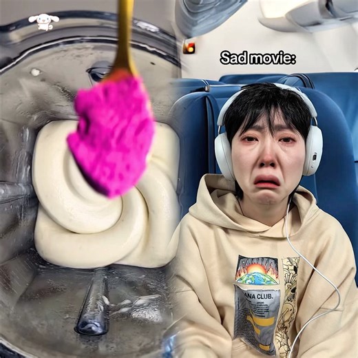 Reactions based on movie they watching 😭