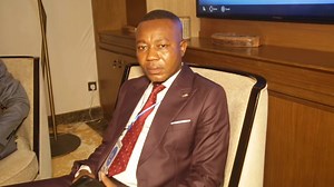 1.6K views · 84 reactions | En mission à Kisangani, la Ministre d'État aux Affaires foncières Acacia Bandubola Mbongo s'est mise à implémenter la décision du Conseil des ministres portant annulation du contrat d'obtention irrégulière de 5000 hectares par la société Cap Congo. Mais aussi à apaiser les communautés Lengola et Mbole en conflit à cause de ce contrat irrégulier. Maman Acacia alobi, mabele ezali ya l'État. | Mbote | Facebook