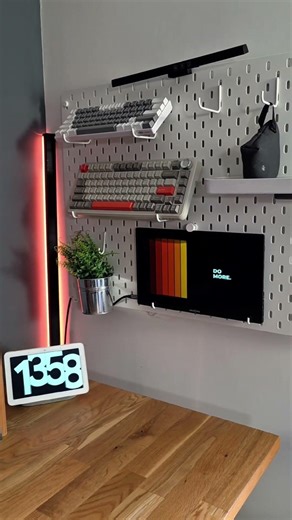 Saturday afternoon we'll spent arranging the desk space #desksetup #oledmonitor #mydesk
