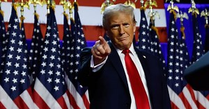 Expert reveals powerful reason why Donald Trump frequently points his finger at people