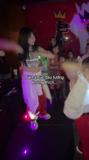 Nhảy Kpop trong Club | Điệu Nhảy Cho Club Hà Nội | The Weeknd Radar