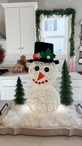 296K views · 55K reactions | ☃️ DIY Yarn Snowman ☃️ Comment SNOW for the details to everything I used for this adorable Christmas DIY!! This is so much fun to make and only takes a few supplies!! Save and share with your Christmas loving friends and be sure to follow along for more fun Christmas DIYs! . . #christmas #christmasdiy #diychristmas #christmascraft #christmascrafts #christmasdecor #christmasdecorations | Kelsi Savage | Facebook