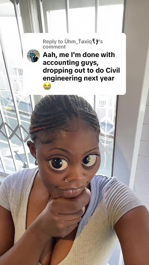 Comparison: Engineering vs. Accounting Difficulty Levels