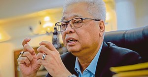 Ismail Sabri dilantik Timbalan Perdana Menteri [METROTV] | Harian Metro