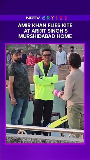 Watch | Aamir Khan Flies Kite At Arijit Singh’s Murshidabad Home