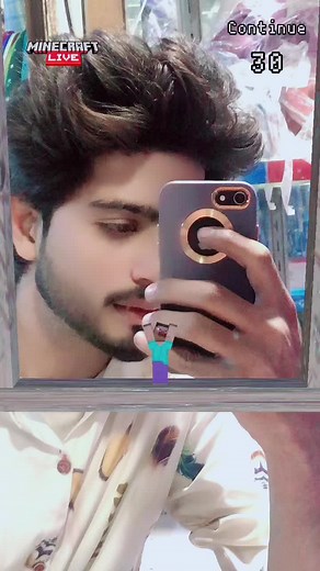 Mirror Reflection with Minecraft Theme Countdown