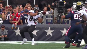 Lamar Jackson hits Josh Oliver for TE's first career TD