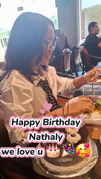 Happy birthday Nathaly, sehat selalu, semakin bertumbuh di dalam Kristus, apa yg di cita2kakn Tuhan Yesus genapi, menjadi berkat buat keluarga, banyak orang. Jesus, papi, mami, kk love u 🎂🎉🥰