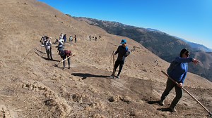 34 reactions · 3 comments | Thank you to all the amazing volunteers who came out to Sierra Vista for the Bay Area Ridge Trail's annual service day, with partner REI! The team did a fantastic job cleaning up the preserve’s Sierra Vista Trail to improve safety and accessibility for all trail users! | Santa Clara Valley Open Space Authority | Facebook