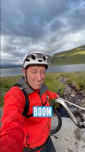 Best E-Bike We've Ever Ridden?! Giant Stance Bike Check! 🔥