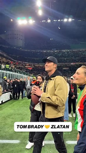 Two legends, @tombrady and @zlatan, link up ahead of an @acmilan match at San Siro 🤝 (Via IG/acmilan) | FOX Soccer