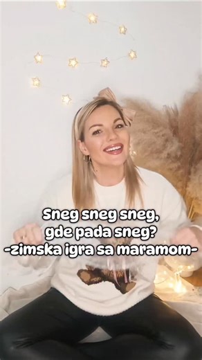 Dacina Fabrika Pesama | muzika za decu on Instagram: "Uzmi maramu i probajte ovu zimsku muzičko-pokretnu igru ❄️ Kroz pesmu i vođeni pokret mališani razvijaju prostornu orijentaciju, koordinaciju, pažnju i ritam — na njima prirodan i zabavan način 🎵🤍 Jednostavna igra koju deca brzo zavole. Sačuvaj za kasnije ❄️ #dacinafabrikapesama #pesmezadecu #kreativnamama #mamaibeba #ranirazvoj"