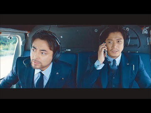 おなじみ山田孝之＆小栗の珠玉アドリブ！CMに収まりきらない約1分間を特別公開 スマートフォン「arrows」 新TV-CM『割れない刑事』捜索篇