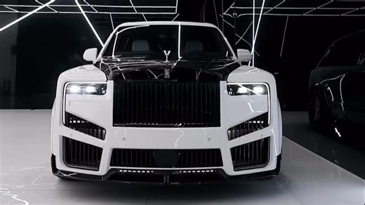 来自1000万库里南的气场