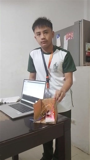 Making alarm using 2 LED and a buzzer