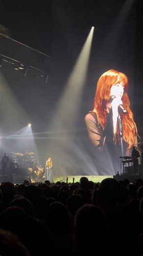 Florence and the Machine Live in Munich