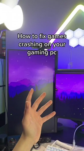Are your games crashing? Reset the CMOS battery 👍 #techtok #gamingpc #bliptech #pc #rtx #gamingsetup #tech #pcbuild #cmosbattery #pccrash #pccrashing #gamecrash #techtips #pctip
