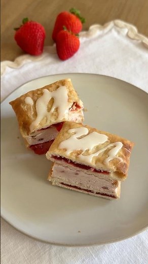 Toaster Strudel Ice cream Sandwiches