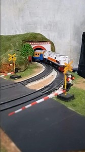 palang pintu kereta api miniatur sirine ngebut#shorts