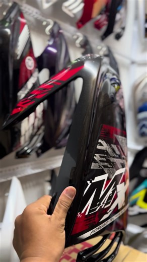 Jmx indo merah hitam🌶️ Brand : HLD Price : RM300 siap inner dada✅ 📌stripe siap tampal 📌emblem timbul 📌lubang skru ngam2 soii Minat num kat bio 📞☎️ #54infinity♿️ #asiasyndicate💨 #jbstyle #lcv2jupiter #fyppppppppppppppppppppppp