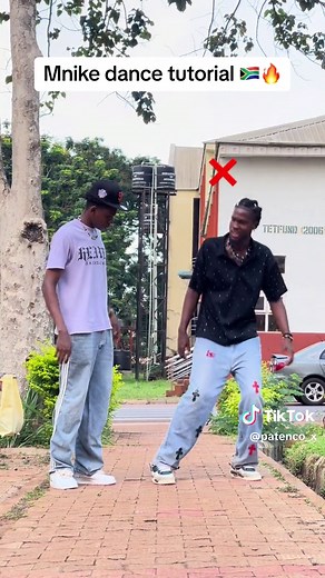 Learn the Mnike Dance Tutorial and Master Amapiano Dance Moves | Trending Reels