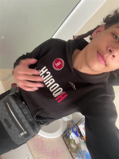 Boyden Sariago (@boyden.sariago)’s videos with original sound - rapunite