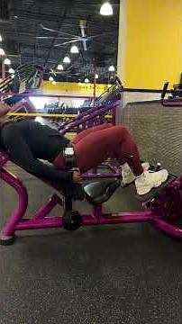 Trying the hip thrust machine at planet fitness