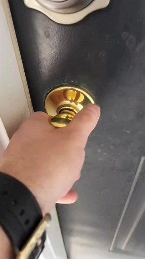 4.2K views · 135 reactions | Does this make you smile #gsd #germanshepherd #gsdofinstagram #dogsofinstagram #k #dog #dogs #gsdlove #gsdpuppy #puppy #germanshepherddog #germanshepherdpuppy #germanshepherdsofinstagram #gsdstagram #dogstagram #dogoftheday #instadog #gsdlife #puppyeyes #germanshepherds #ferhund #shepherd #thor #puppiesofinstagram #puppylove #gsdforever #workingdog #gsddaily #puppies #eyes | German Shepherd Lover | Facebook