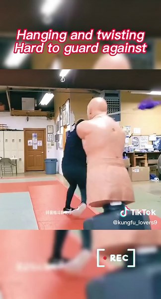 Rope dart#kungfu #battle #fighting #combat #defense #selfdefense #fypage #foryoupage #fyp #fypシ #foryou