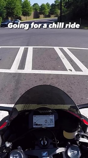Gotta pay attention… #motorcycles #ridexdrive