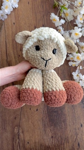 Crocheting a lamb 🤍 Pattern is my Sitting Lamb Pattern on my Etsy!