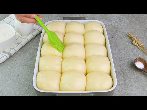 Dinner rolls: light, fluffy, buttery and impossible to resist