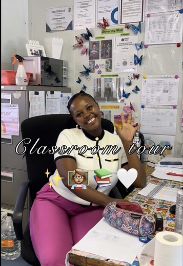 Clearing drafts | Welcome to my Grade 1 classroom 🥰🌈 . #classroom #classroomtour #fyp #teachertok #teachersoftiktok #explore #viral_video #grade1