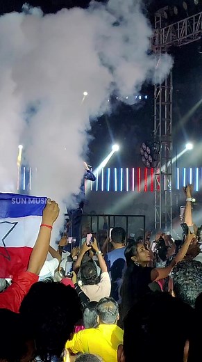 Anirudh's fire performance 🔥 #SunMusic #HitSongs #Kollywood #Tamil #Songs #Music #NonStopHits #Rajinikanth #Anirudh #Nelson #jailer | Sun Music