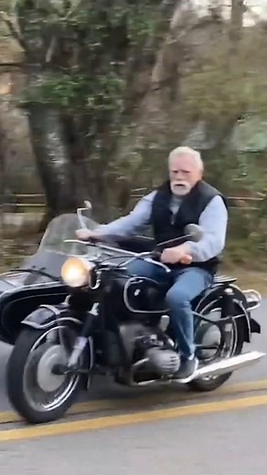 9.4K views · 169 reactions | Who wants shotgun? This 1966 BMW R60/2 motored onto #BringaTrailer in November 2022 sporting a 594cc opposed twin paired with a four-speed transmission. Oh, and a Ural sidecar! #BMW #Motorcycle #Sidecar | Bring a Trailer | Facebook
